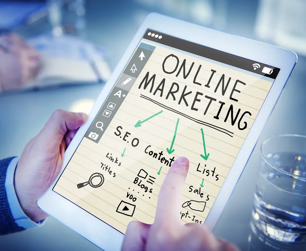 Online marketing mix